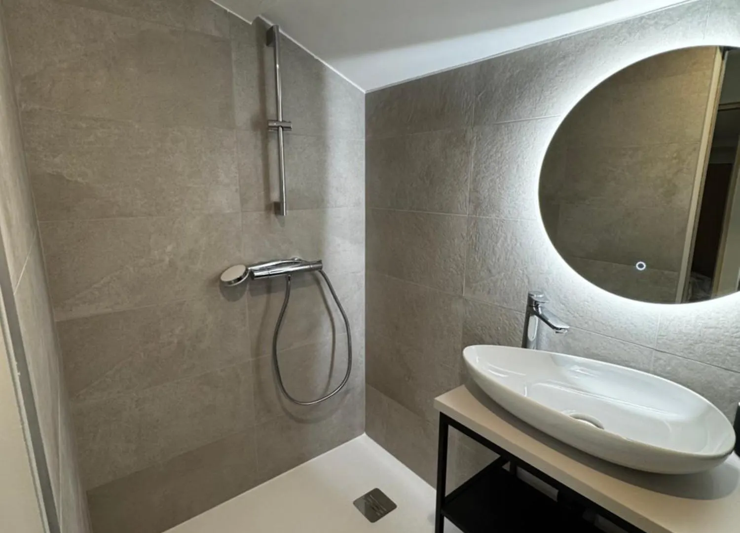 Les Vignes 3 Chambres Avec Salle De Bain Privative Anse Guest house