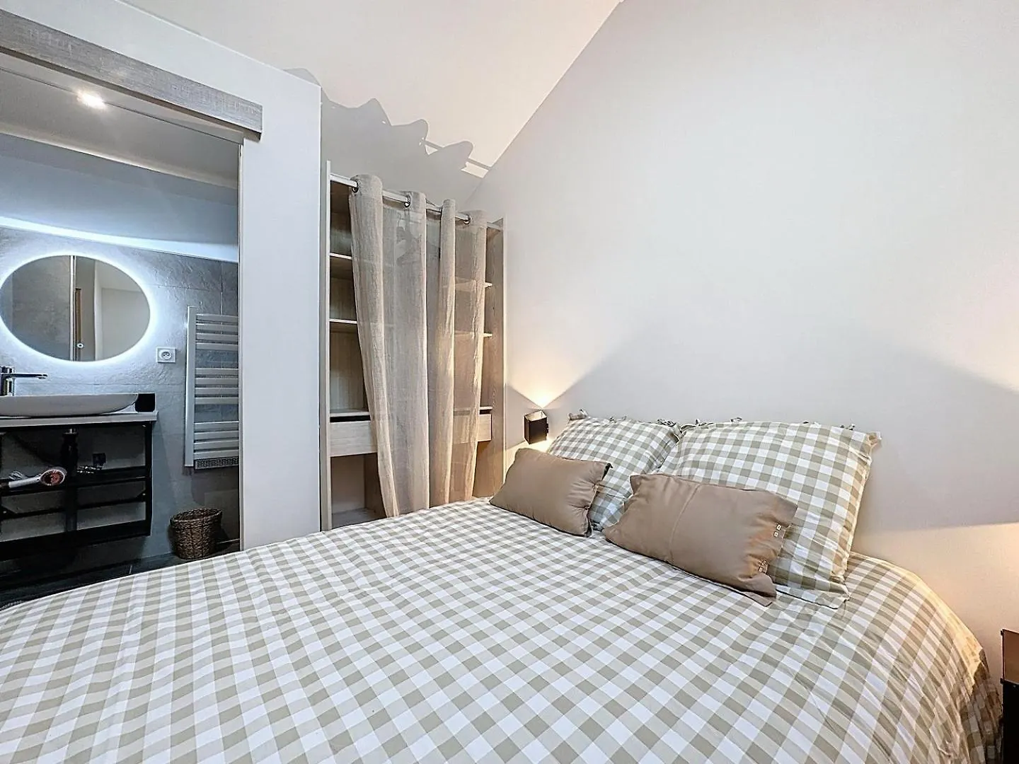 Les Vignes 3 Chambres Avec Salle De Bain Privative Anse